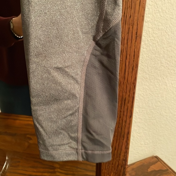 Nike Pro Cropped Athletic Pants - Picture 2 of 8